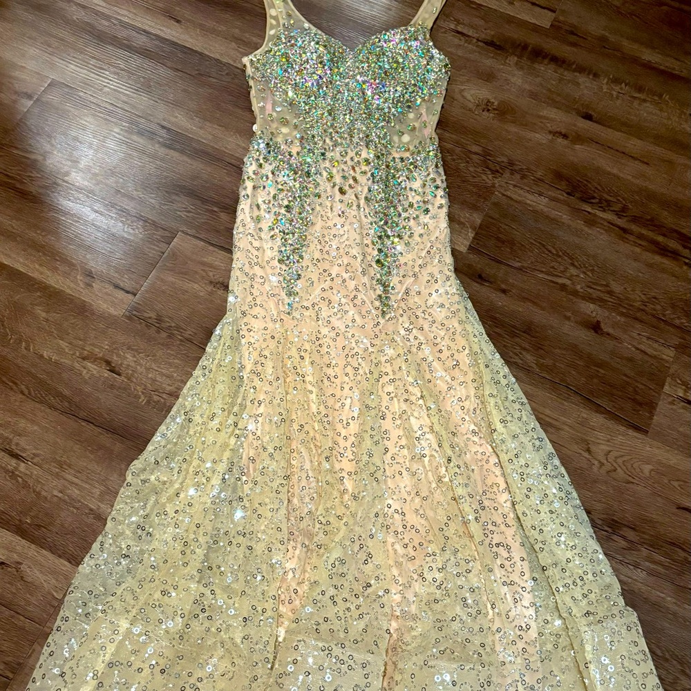 Blush Prom Sequin Mermaid Formal Dress-Size 8 (9925R)